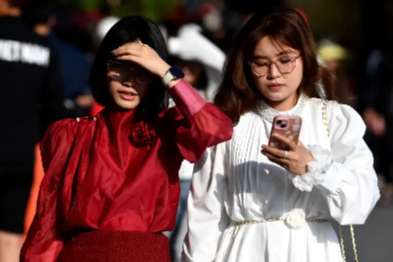 Nắng nóng đầu mùa sắp bao trùm miền Bắc, ngày nào đỉnh điểm oi bức?