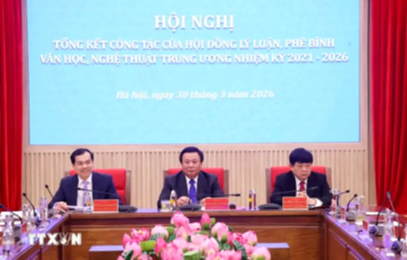 Nâng tầm vai trò lý luận, phê bình văn học nghệ thuật trong kỷ nguyên mới