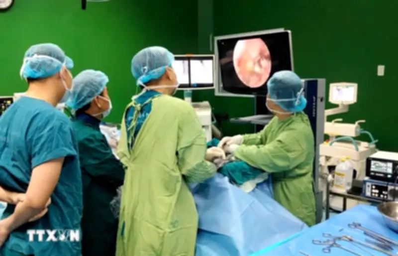 Đà Nẵng triển khai thành công ca phẫu thuật nội soi cột sống hai công đầu tiên