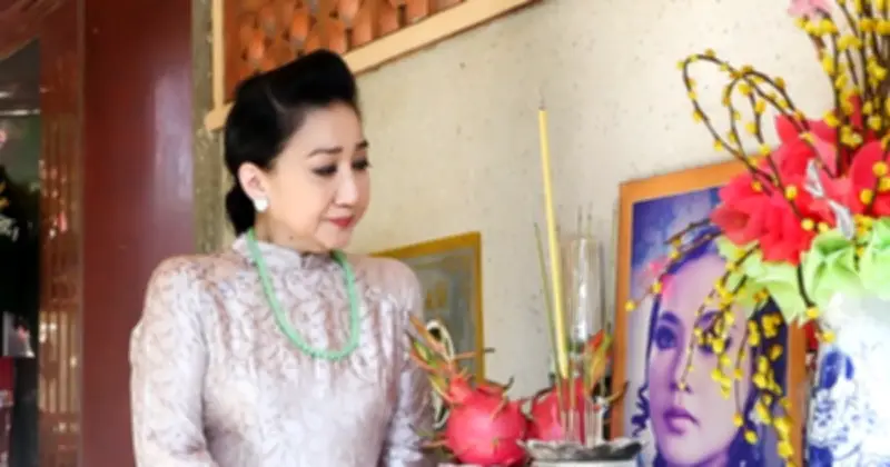 NSƯT Thanh Thanh Tâm xúc động kể kỷ niệm hát Lá sầu riêng và nhớ về má Thanh Nga