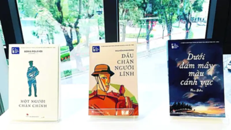 NXB Kim Đồng ra mắt Tủ sách Thanh niên với 12 tác phẩm kinh điển và tặng sách trên toàn quốc