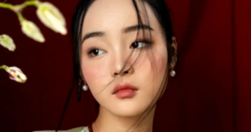 Áo Dài 2026: Hành Trình Trở Về Với Chất Liệu Truyền Thống Và Nghệ Thuật Thủ Công