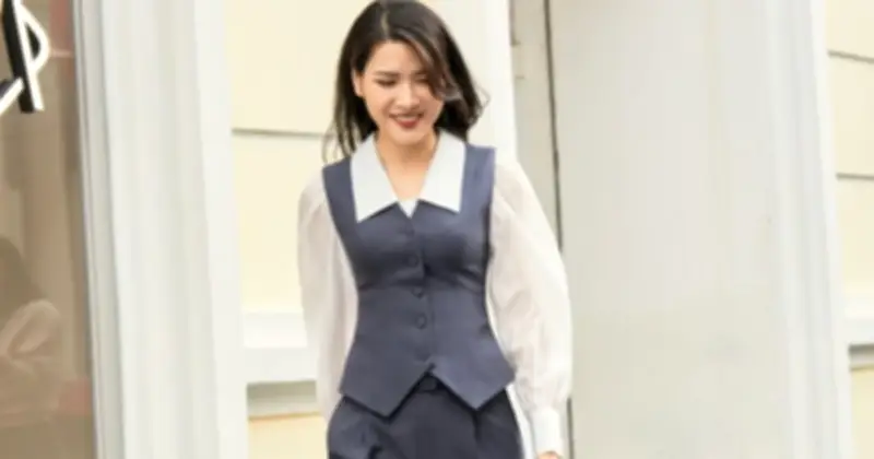 Áo Gile Phối Cùng Sơ Mi: Phong Cách Thanh Lịch Vượt Thời Gian Cho Quý Cô Công Sở