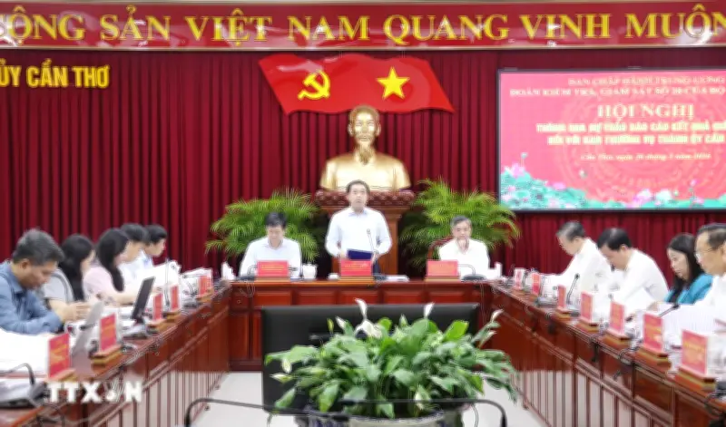 Đoàn kiểm tra số 28 của Bộ Chính trị làm việc với Ban Thường vụ Thành ủy Cần Thơ