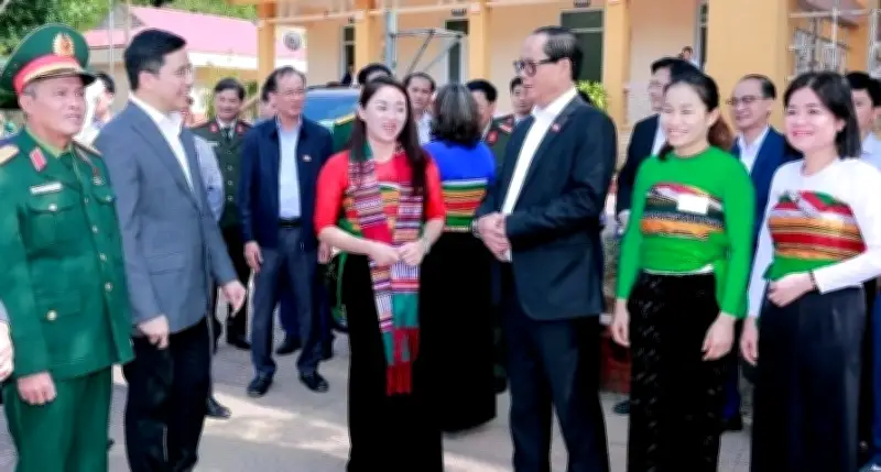 Đoàn Quốc hội kiểm tra công tác bầu cử tại xã Pù Luông, Thanh Hóa