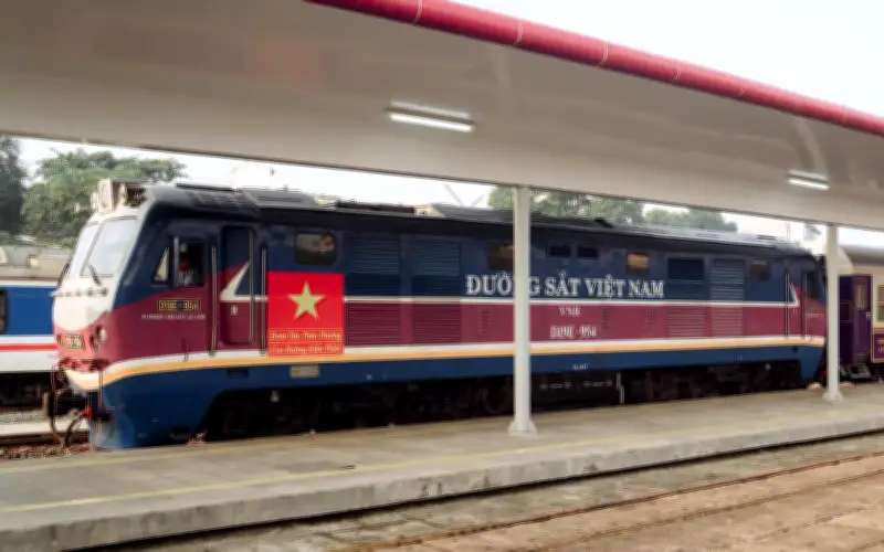 Đoàn Tàu Di Sản Miền Trung 'Thay Áo' Mới, Ga Huế Chính Thức Là Điểm Du Lịch