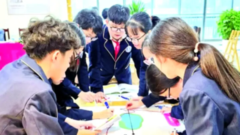 Áp lực thi vào lớp 6 trường chất lượng cao: Học sinh nhỏ tuổi và cuộc đua khốc liệt