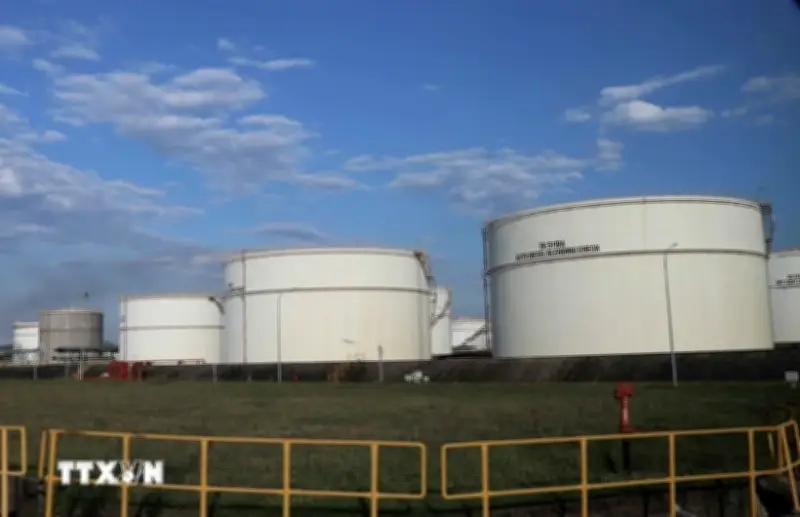 Petrovietnam Tích Cực Tối Ưu Sản Lượng Khai Thác Dầu Thô và Sản Xuất Xăng Dầu