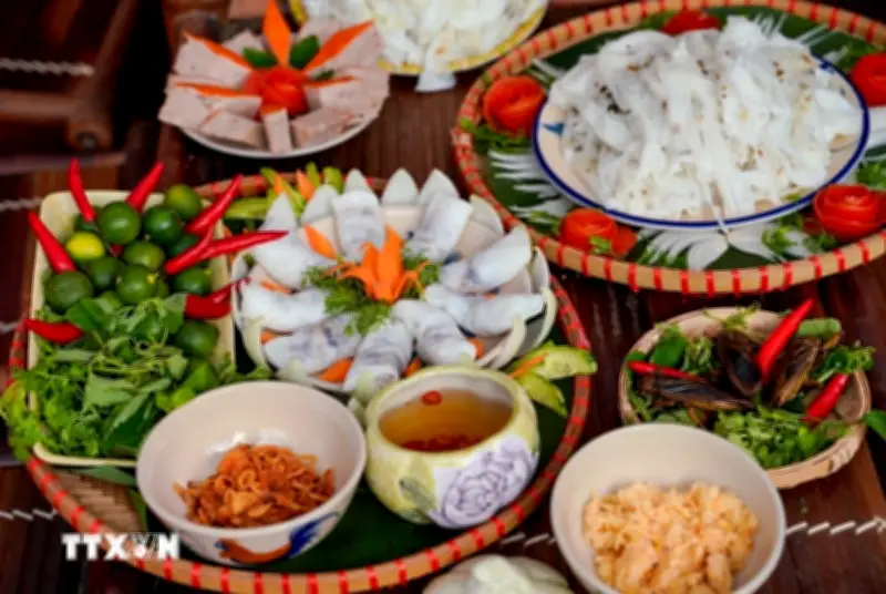 Phố Cổ Hà Nội: Thủ Đô Ẩm Thực Cổ Với Sức Hút Đặc Biệt Với Du Khách Quốc Tế