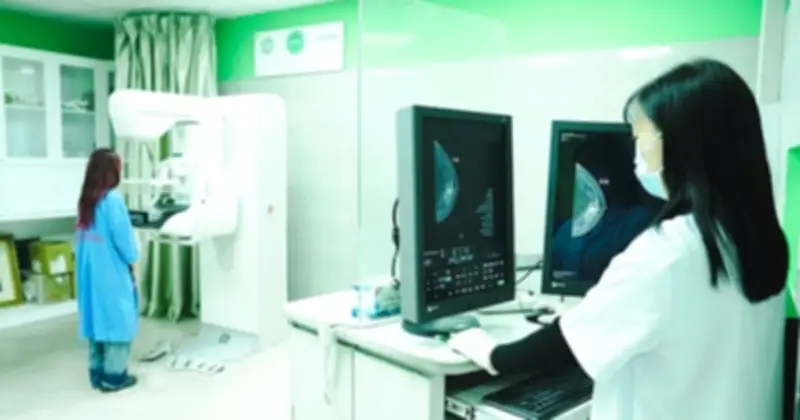 Phụ nữ 60 tuổi phát hiện ung thư vú giai đoạn sớm nhờ khám sàng lọc định kỳ