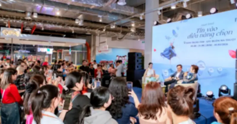 Phụ Nữ Hiện Đại Đón 8.3 Bằng Cách Tự Chọn: Từ Spa Đến Mua Sắm Cùng Mẹ