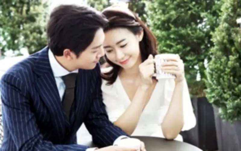 Phụ nữ đòi hỏi bạn đời hoàn hảo: Cẩn thận rơi vào cái bẫy tham lam của chính mình