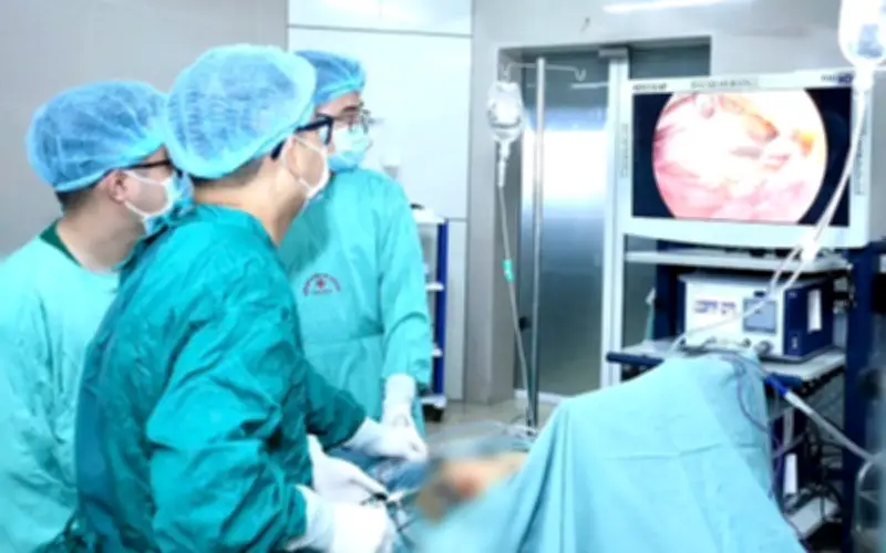 Phụ Nữ Ninh Bình Mắc Bệnh Tuyến Giáp Ở Tuổi 33: Chia Sẻ Kinh Nghiệm Mổ Giấu Sẹo