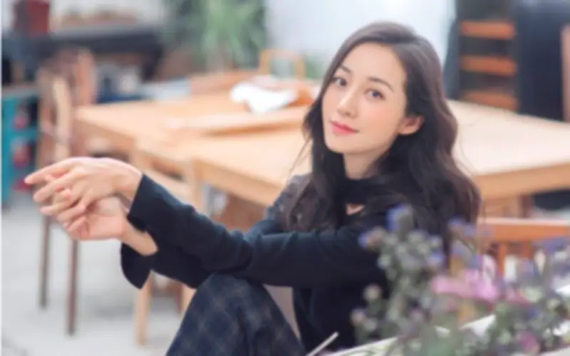 Phụ nữ quyến rũ nhất không phải tuổi 18 hay 30, đây mới là giai đoạn vàng của người mẹ