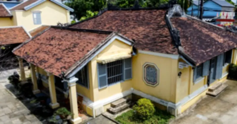 Phủ Thờ Công Chúa Ngọc Sơn: Linh Hồn Di Sản Nhà Rường Cổ Xứ Huế