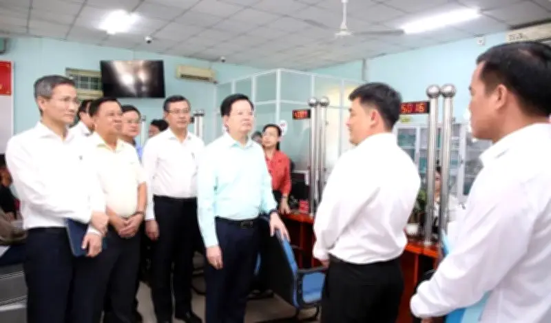 Phó Thủ tướng Mai Văn Chính khảo sát hiệu quả mô hình chính quyền 2 cấp tại Tây Ninh