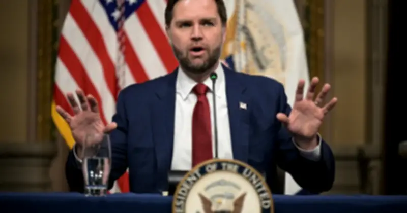 Phó Tổng thống Mỹ JD Vance: UFO không phải người ngoài hành tinh mà là 'ma quỷ'