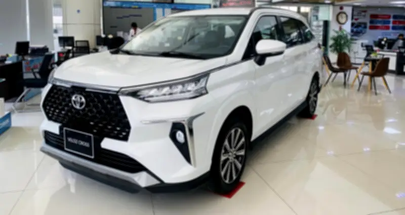 Phân khúc xe MPV tháng 2/2026: Xpander ngạo nghễ, Veloz bất ngờ lên đỉnh