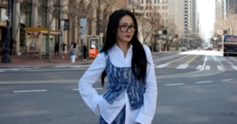 Phương Oanh lộ diện, Văn Mai Hương sành điệu tại sự kiện ngày 12/3