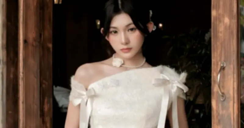 Phong Cách Coquette: Từ Biểu Tượng Nữ Tính Đến Xu Hướng Thời Trang Sang Trọng