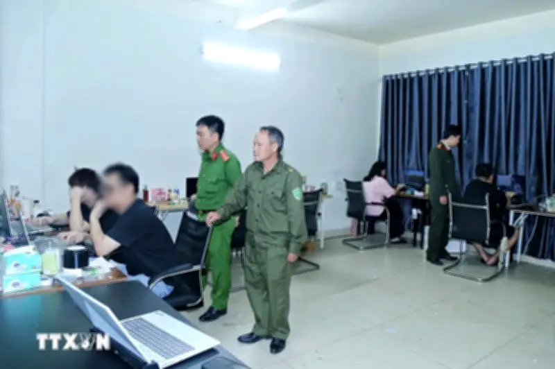 Phát Hiện 3 Vụ Lừa Đảo Trên Mạng Do Người Nước Ngoài Điều Hành