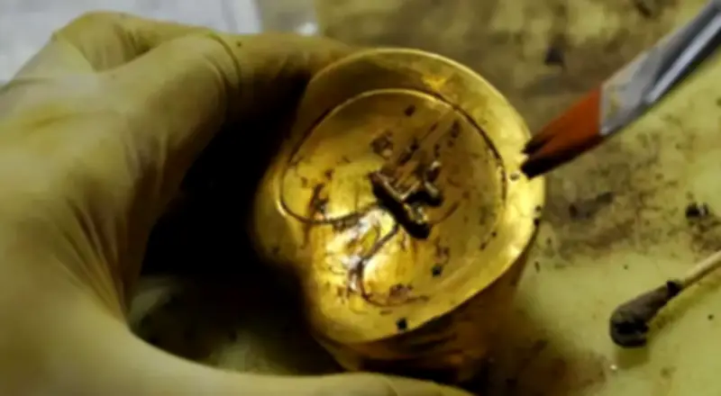 Phát Hiện Hơn 5 Kg Vàng Trong Công Trình Xây Dựng, Đào Sâu 0,8m Gây Chấn Động