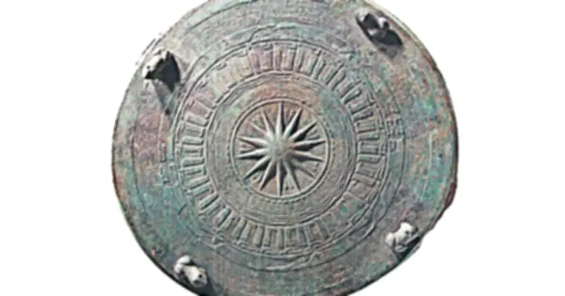 Phát hiện mới: Trang sức Đông Sơn có tượng cóc 'cậu ông trời' làm sáng tỏ chức năng trống đồng