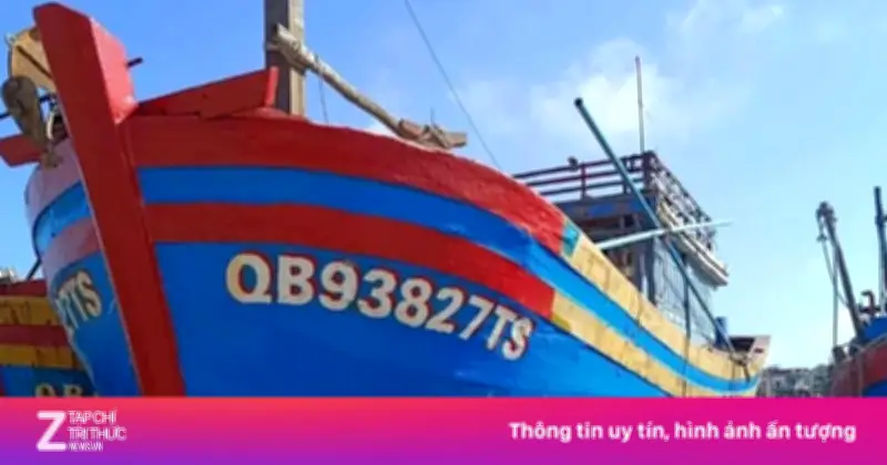 Phát hiện thi thể hai ngư dân Quảng Trị trôi dạt vào bờ biển Quảng Ngãi