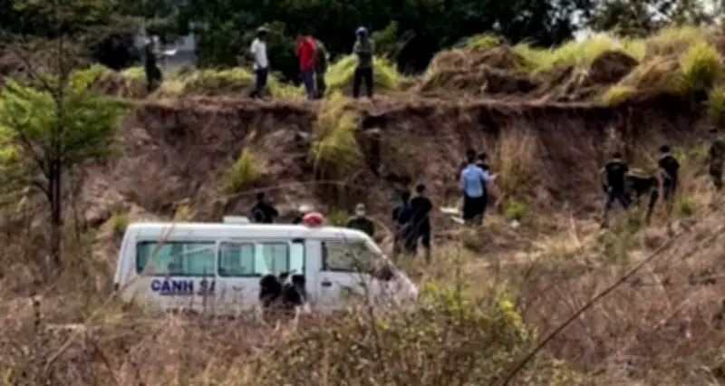 Phát hiện thi thể nam giới cháy đen, mất một cánh tay tại khu vực TPHCM