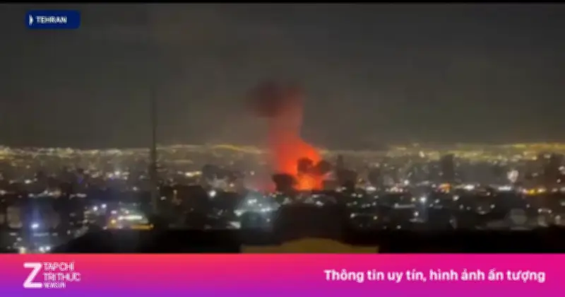 Quả Cầu Lửa Bùng Lên Gần Trụ Sở Đài Truyền Hình Iran Sau Cuộc Không Kích