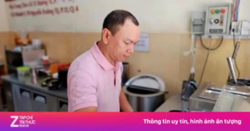 Quán bún bò TP.HCM gây sốt với tấm bảng hỗ trợ cộng đồng giữa bão giá