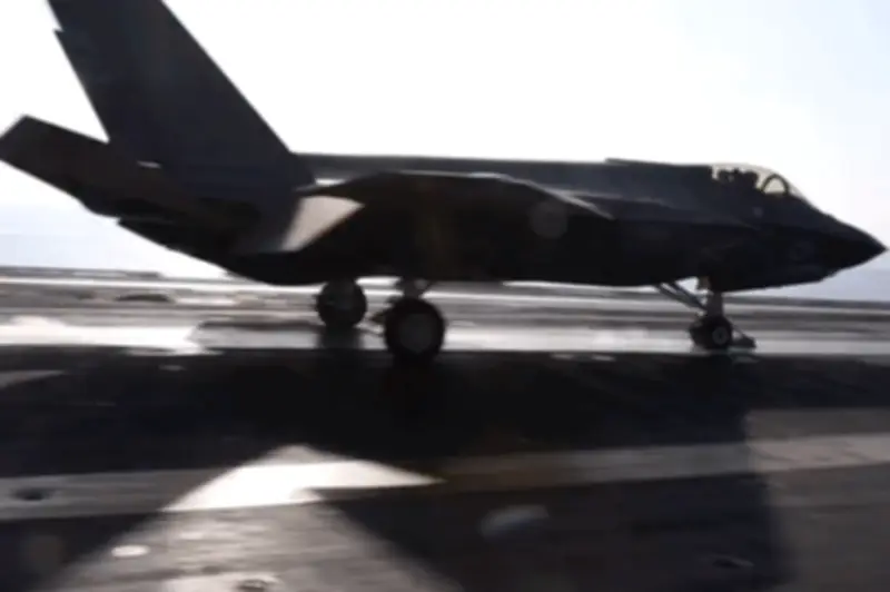 Quân đội Mỹ khai hỏa trong chiến dịch tấn công Iran, tình hình căng thẳng leo thang