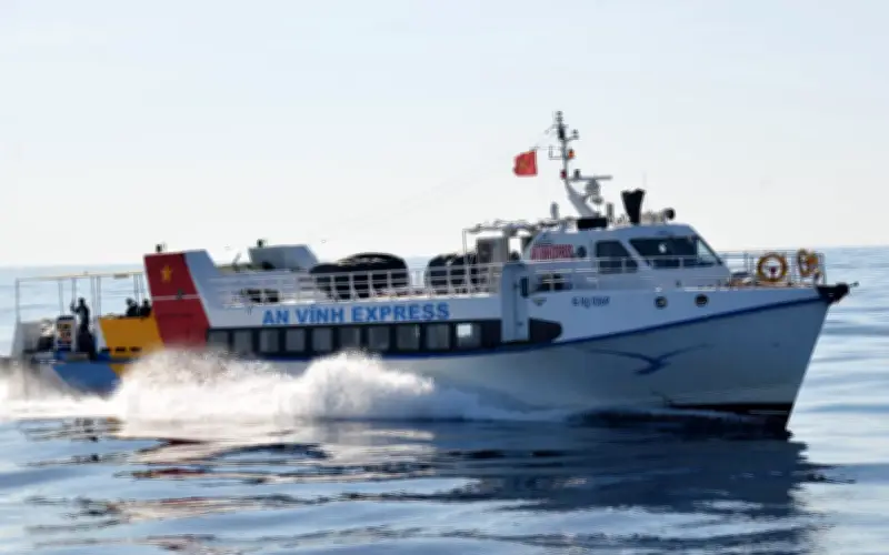 Quảng Ngãi: Giảm giá vé tàu tuyến Sa Kỳ - Lý Sơn từ ngày 18/3