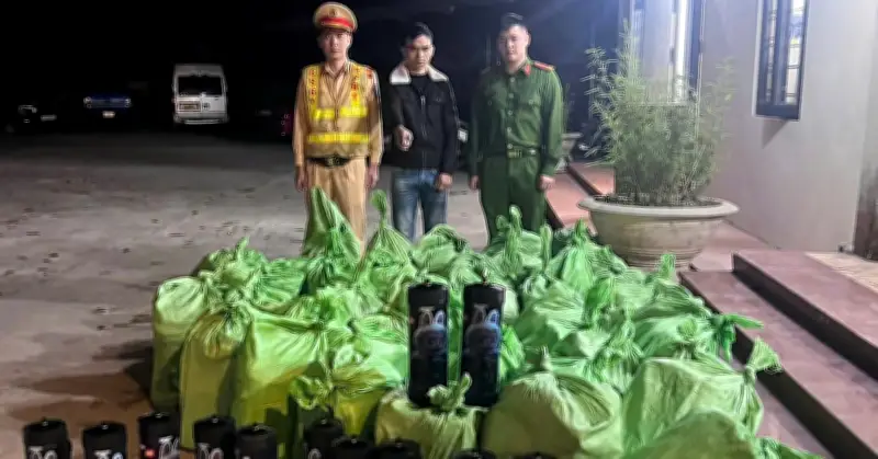 Quảng Ninh liên tiếp triệt phá các vụ vận chuyển khí cười trái phép