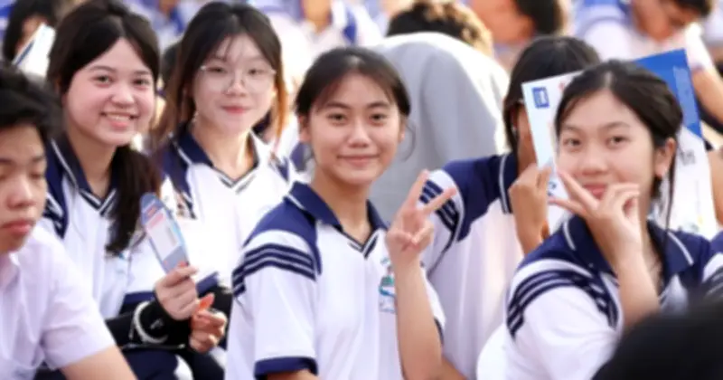 Quy Đổi Điểm IELTS Sang Điểm Tốt Nghiệp: Lợi Thế Hay Áp Lực Cho Thí Sinh?