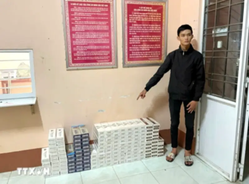 Quyết liệt phòng chống buôn lậu thuốc lá với phương châm '6 rõ'