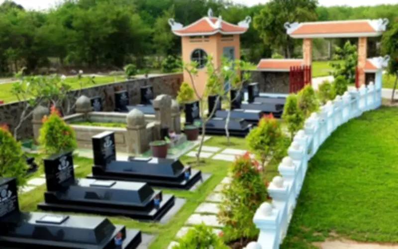 Ra mồ mả làm những việc này, coi chừng ảnh hưởng đến vận khí và sự an yên của gia đạo