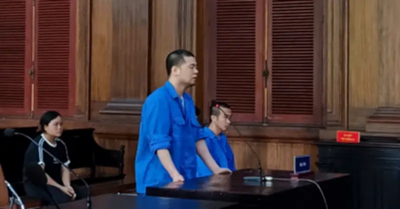 Rửa tiền hàng tỷ đồng cho ông trùm cát lậu, vợ và cháu cùng lĩnh án