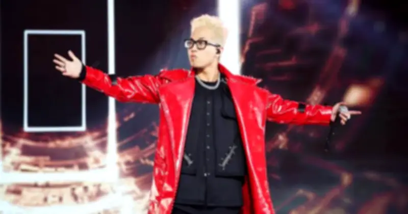 Rapper RichChoi gây tranh cãi vì lồng ghép quảng cáo cá độ trong MV mới