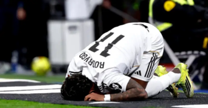 Rodrygo chấn thương nặng, Real Madrid chìm trong khủng hoảng trước thềm World Cup 2026