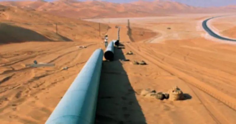 Ả Rập Xê Út Kích Hoạt Đường Ống Chiến Lược Tránh Eo Biển Hormuz Trong Xung Đột