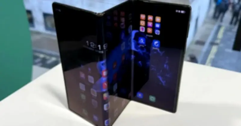 Samsung Ngừng Bán Galaxy Z TriFold: Bom Tấn Chỉ Là Màn Trình Diễn Công Nghệ