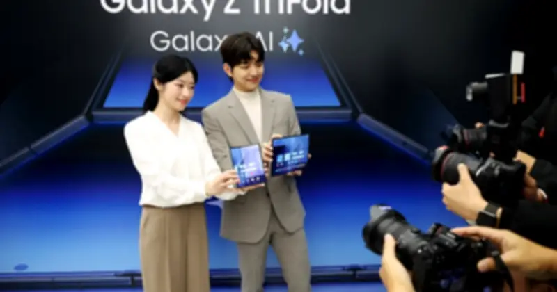 Samsung ngừng sản xuất Galaxy Z TriFold sau 3 tháng: Thất bại hay bài học đắt giá?