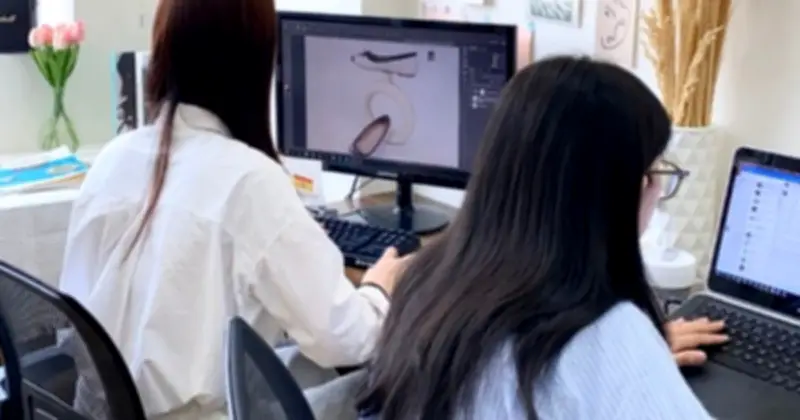 Sau 10 năm đi làm, tôi nhận ra sự thật về khoảng cách thăng tiến trong công việc