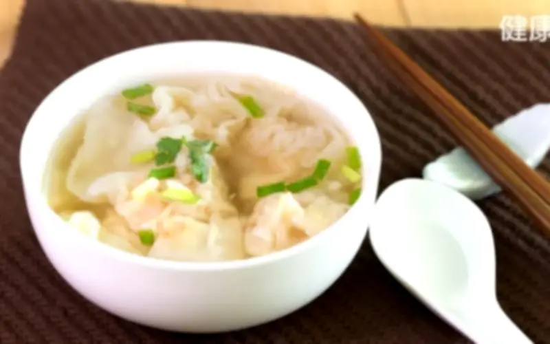 Sau 40 tuổi, tránh ngay những kiểu ăn sáng này để cơ thể không xuống dốc nhanh