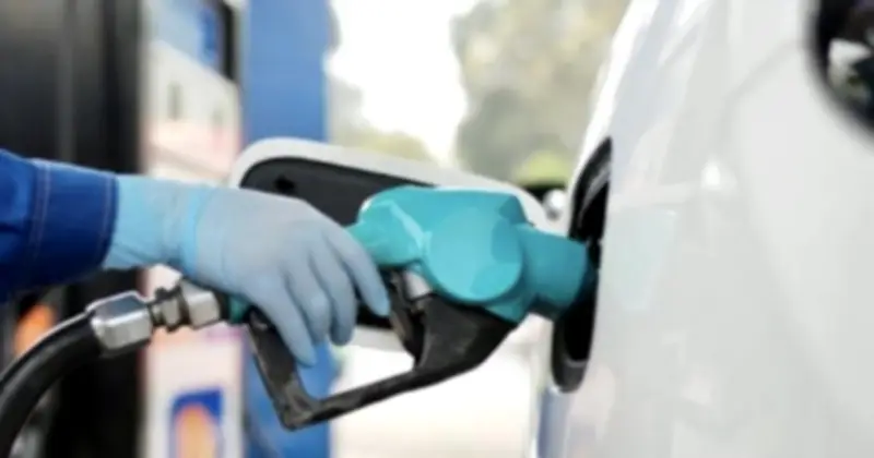 Shopee, Grab, Be hỗ trợ tài xế và người dùng giữa giá xăng tăng cao