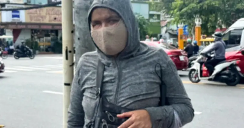 Sài Gòn: Tiếng gậy sắt và vòng xe lăn - Khúc nhạc của những tâm hồn 'tàn nhưng không phế'