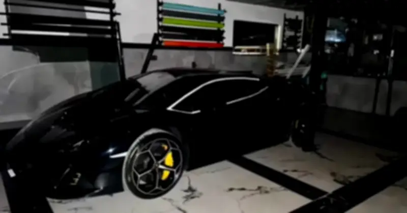 Siêu Xe Lamborghini Huracan Bị Tạm Giữ Vì Nghi Làm Giả Giấy Tờ Trốn Thuế Hàng Tỷ Đồng