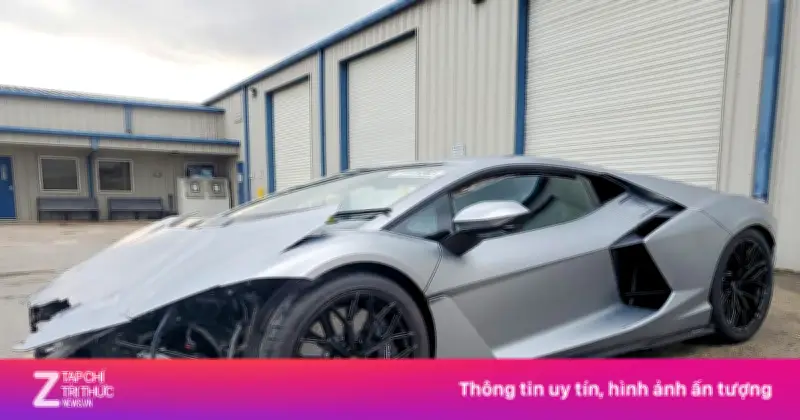 Siêu xe Lamborghini Revuelto hư hỏng nặng vẫn được bán với giá 242.000 USD