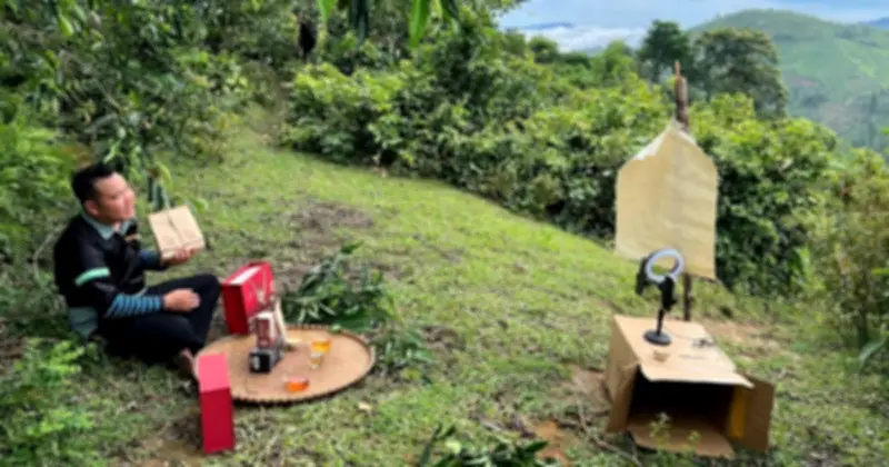 Sùng A Tủa: Từ cán bộ xã đến người đánh thức vùng đất ngủ quên bằng du lịch số